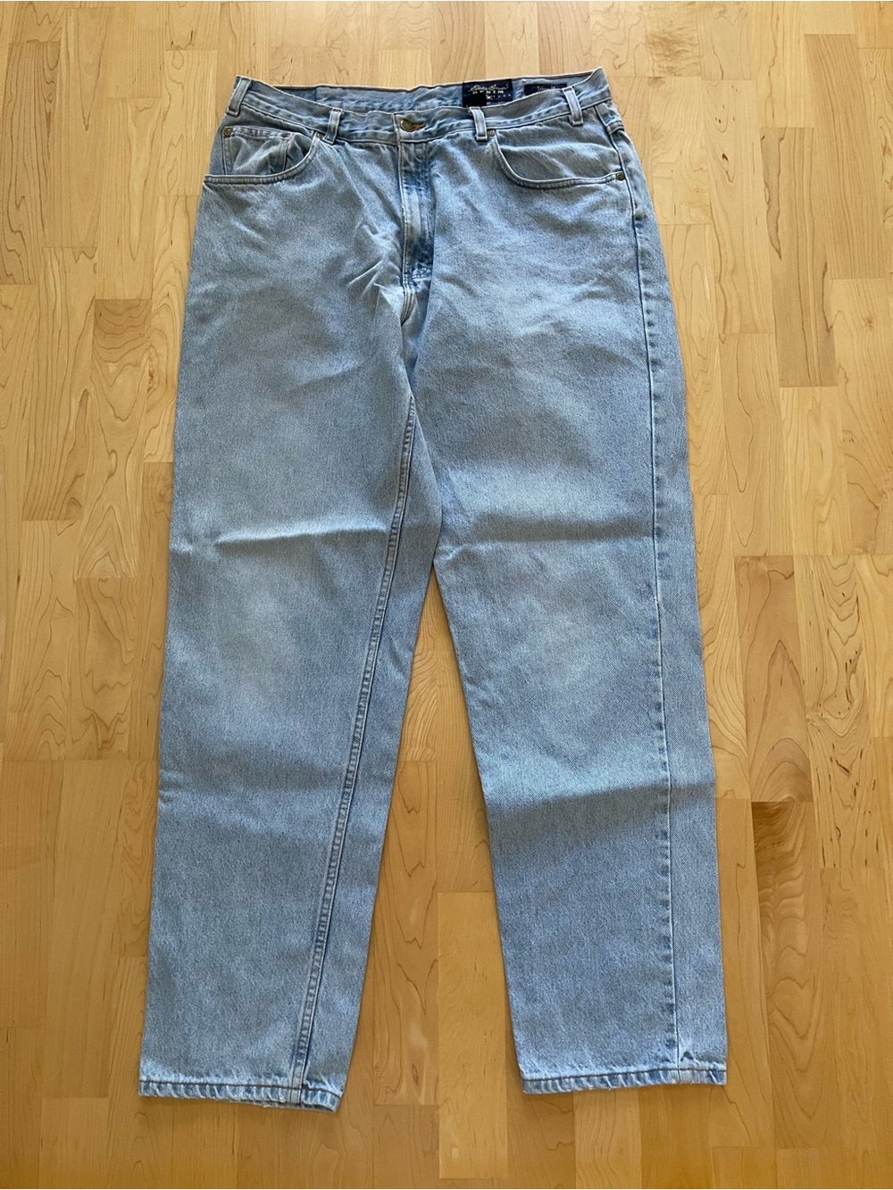 Eddie Bauer Men’s Light Blue Wash Denim Jeans 38x34